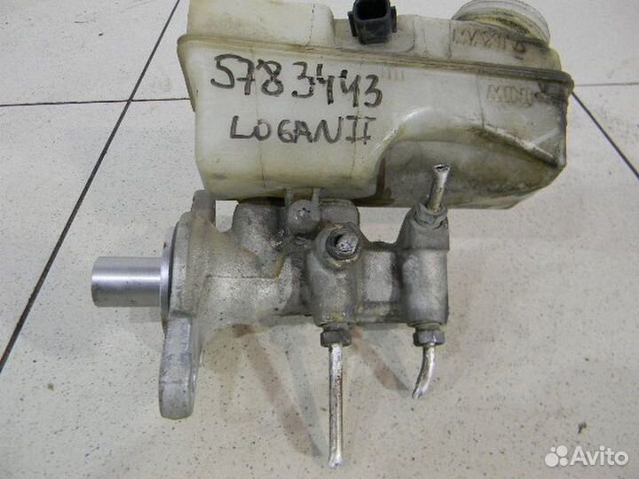 Цилиндр тормозной главный