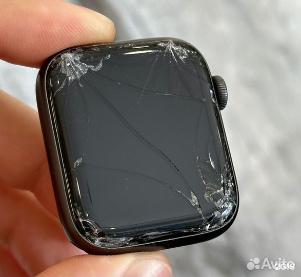 Замена стекла Apple Watch / Ремонт Apple Watch