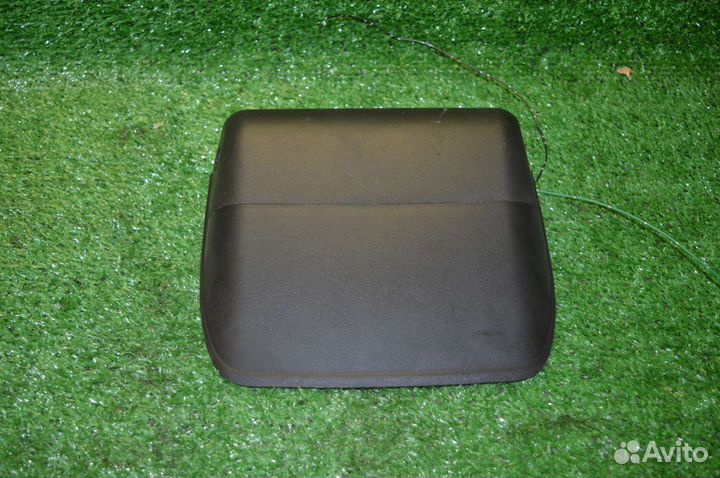 Дополнительный стоп сигнал Mitsubishi Carisma