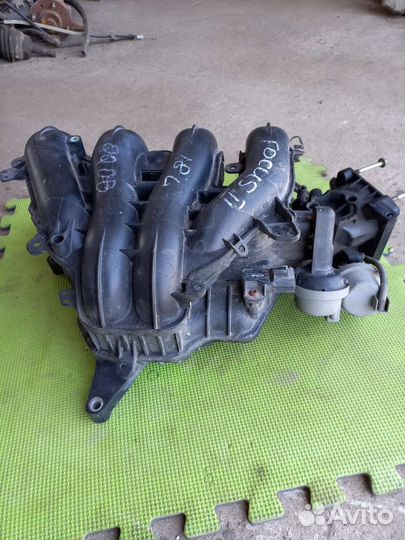 Форд фокус 2 коллектор впускной 1,8 L