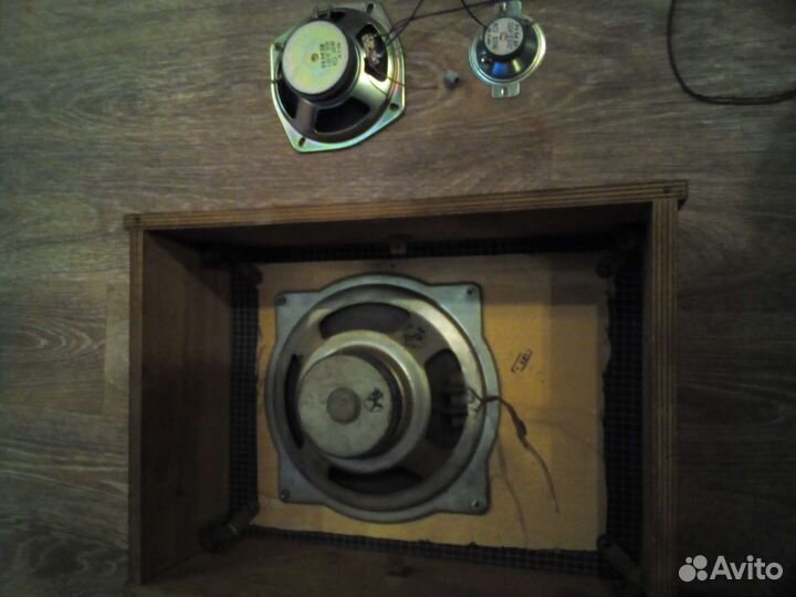 Музыкальные колонки