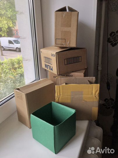 Картонные коробки для упаковки подарков