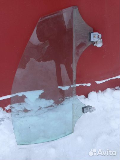 Стекла дверей VW passat b5+