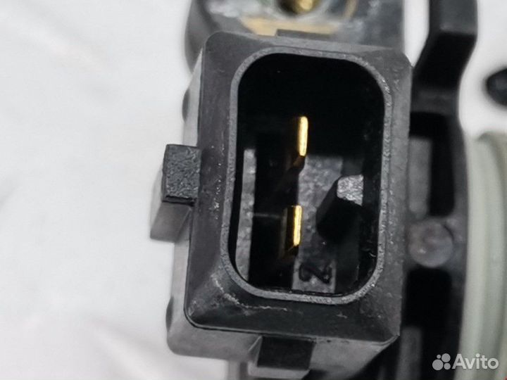 Датчик коленвала Ford C-Max 2007 1385381