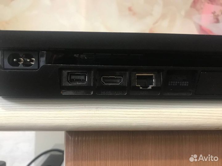 Sony playstation 4 slim 500gbP/S 4 + игры