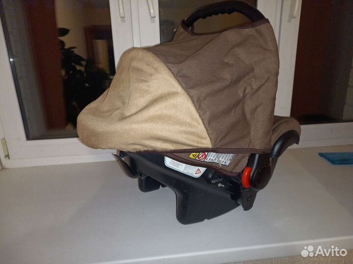Автокресло для новорожденных