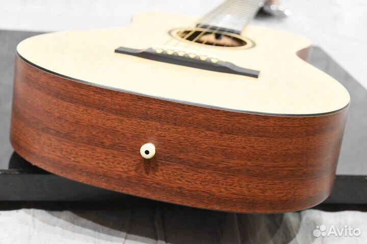 Гитара Martin LXM