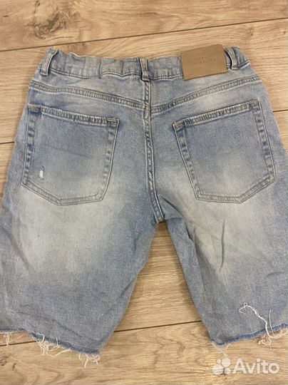 Шорты Zara (164 размер) и рубашка (152 размер)