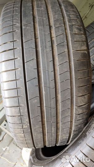 Pirelli P Zero II 275/45 R20 и 305/40 R20 105Y