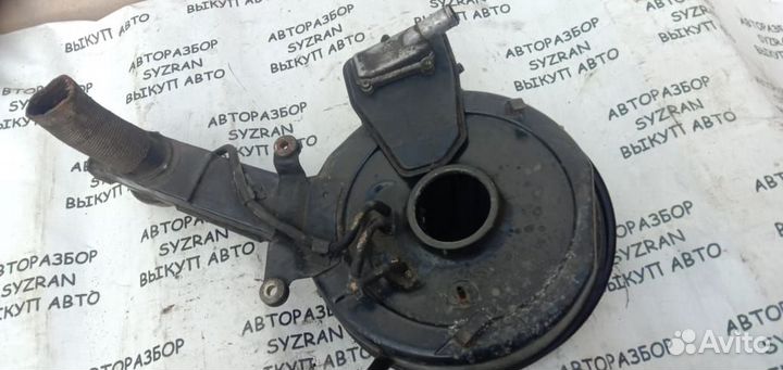 Корпус воздушного фильтра Nissan March 1987 K10