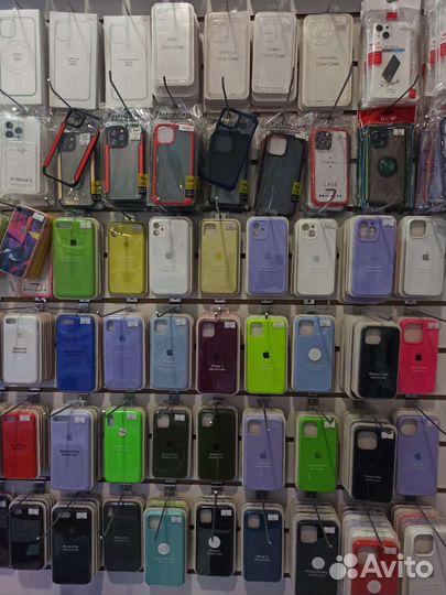 Чехлы на iPhone
