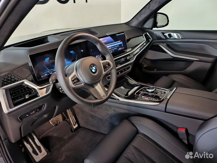 BMW X7 3.0 AT, 2024