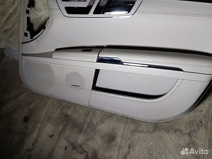 Обшивки дверей на мерседес 221 w221