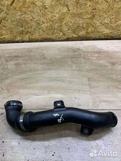 Патрубок интеркулера Ford Transit Connect минивэн