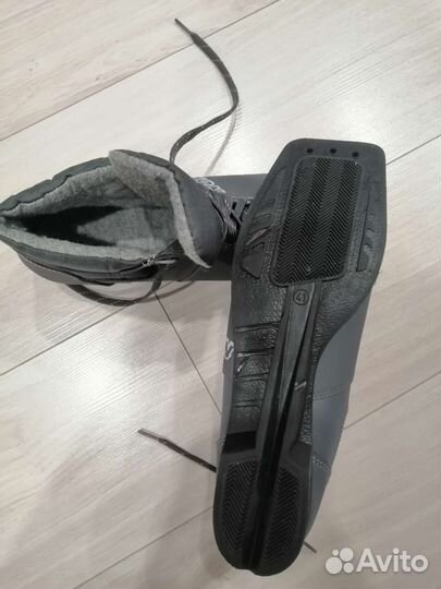 Лыжные ботинки nordik