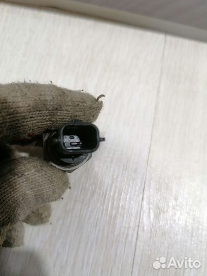 Датчик давления масла Renault megane 3