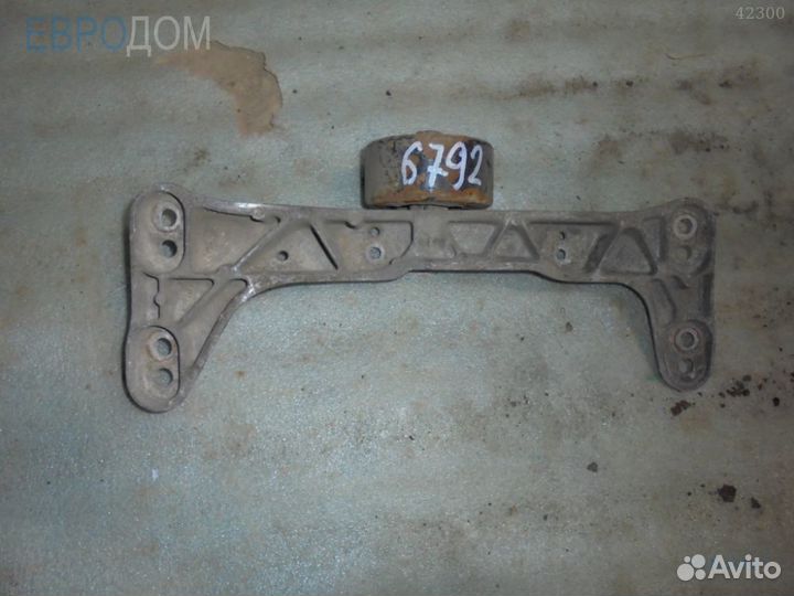 Траверса АКПП на BMW E46 s1024835