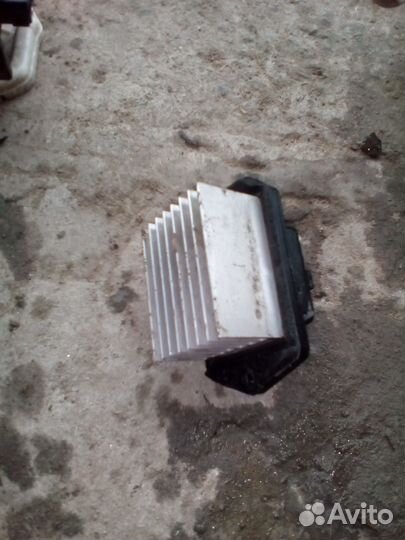 Резистор печки отопителя Хонд Цивик,Honda Civic 4