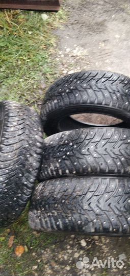Nokian Tyres Hakkapeliitta 8 185/60 R15