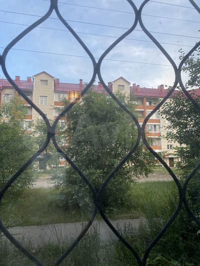 Комната 21,9 м² в 2-к., 1/3 эт.