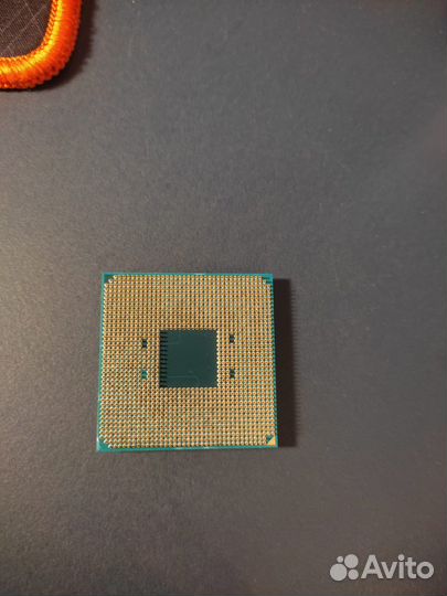 Процессор ryzen 5 PRO 2400G