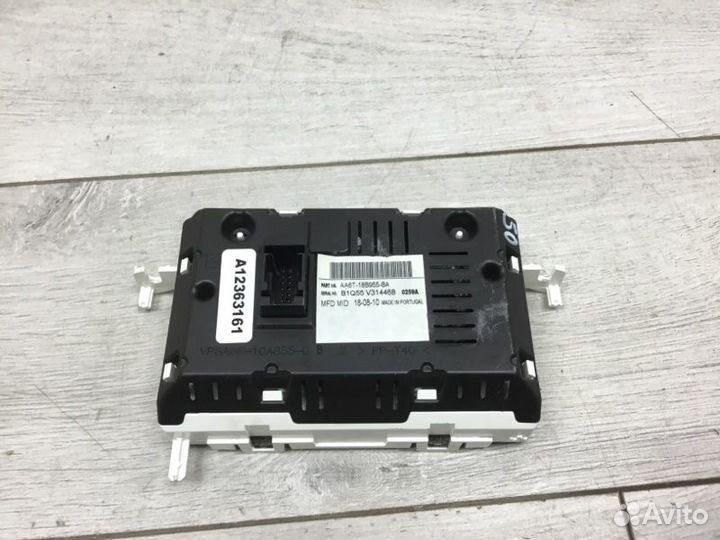 Дисплей компьютера Ford Fiesta хэтчбек tzja 2010