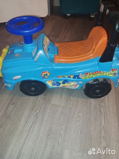 Машинка детская