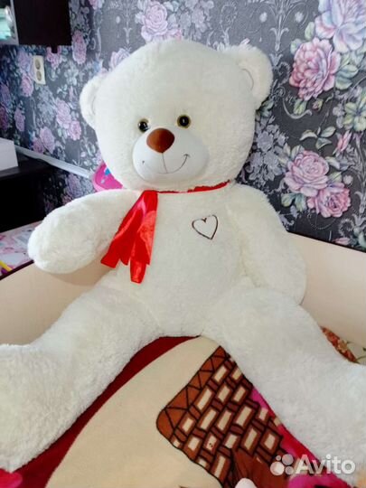 Плюшевый медведь