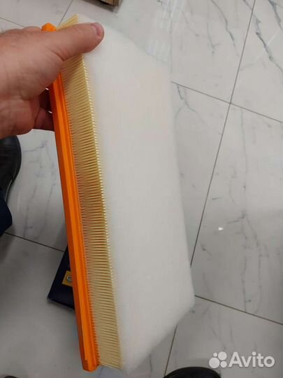 Воздушный фильтр VW Golf 4, Skoda Octavia A4