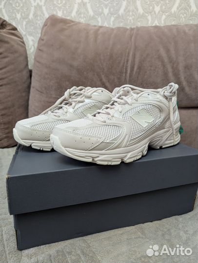 Кроссовки New Balance 530