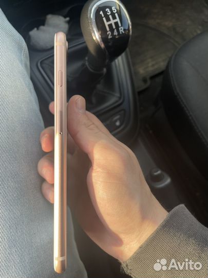 iPhone 8 plus 64gb