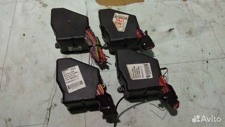 Блок предохранителей Audi VW Scoda Seat