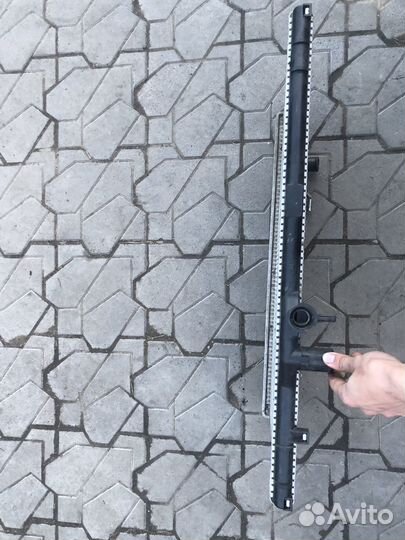 Радиатор охлаждения Toyota Mark 2