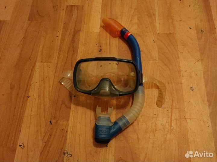 Маска с трубкой