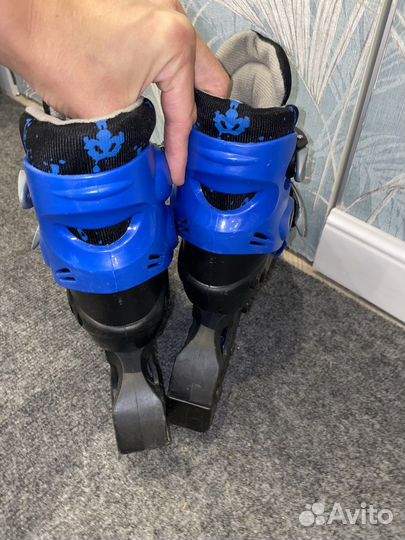 Роликовые коньки