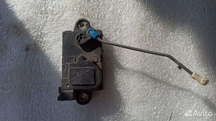 Активатор замка багажника SsangYong kyron