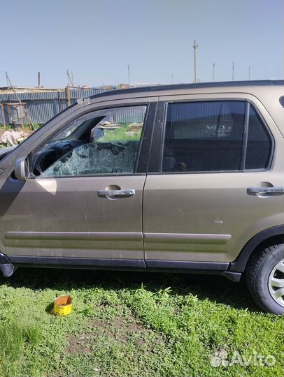 Honda CR-V 2.0 МТ, 2006, битый, 280 км