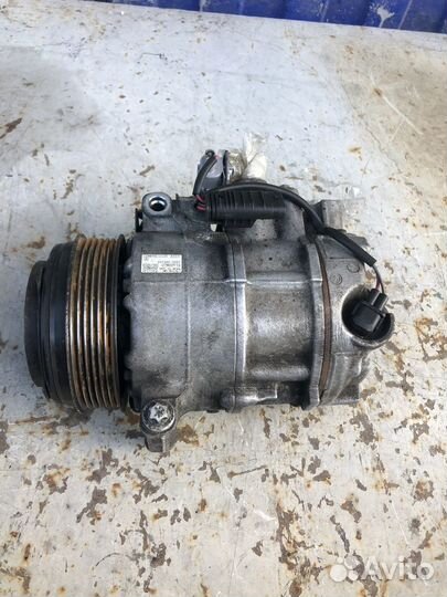 Компрессор кондиционера Mercedes Benz w212 е212