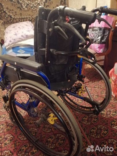 Инвалидная коляска складная бу