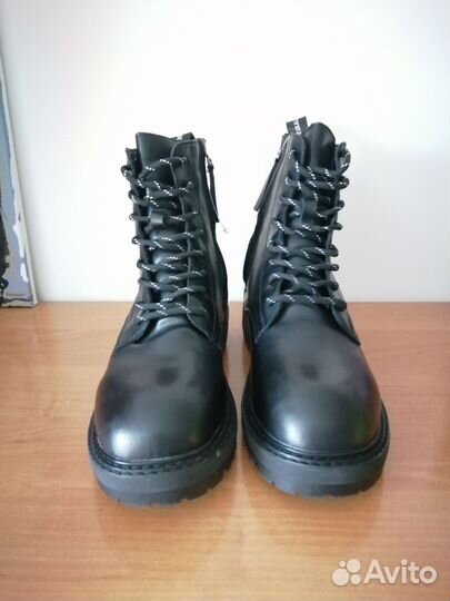 Ботинки женские зима 38,5р. Rita Bravuro кожа