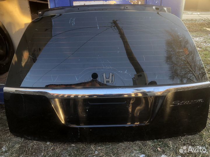 Крышка багажника хонда стрим