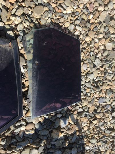 Dayhatsu storia toyota duet стекло задней двери