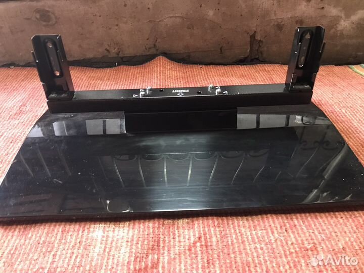 Подставка для телевизора