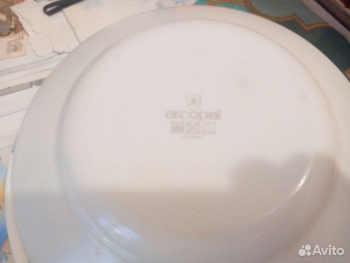 Набор столовых тарелок