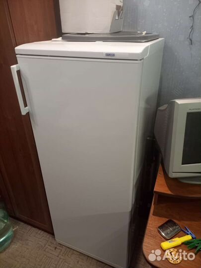 Холодильник новый