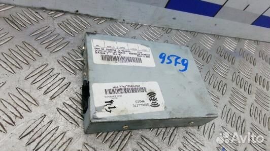 Блок радио cadillac escalade 3 (95F09SQ01)