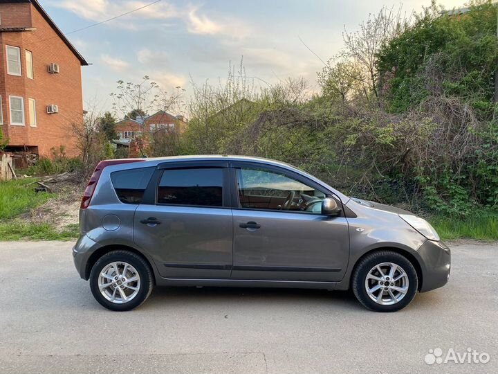 Nissan Note 1.6 AT, 2012, 168 000 км