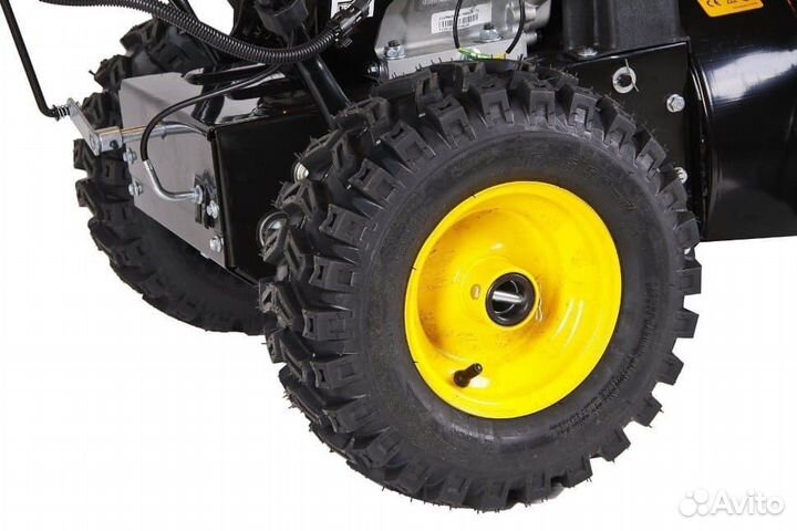 Снегоуборщик champion ST556