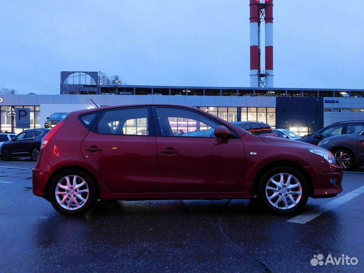 Hyundai i30 1.6 AT, 2010, 135 512 км