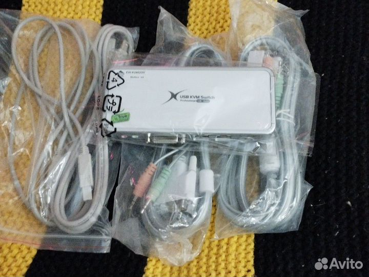 USB kvm Switch DVI